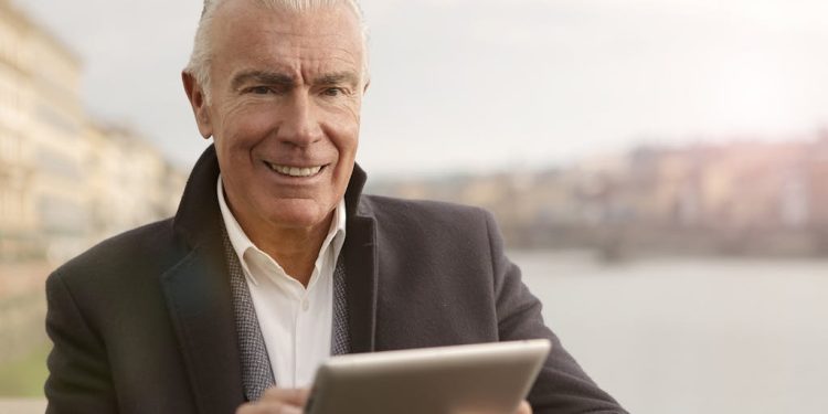 The Benefits of Combining Social Security with Private Retirement Plans