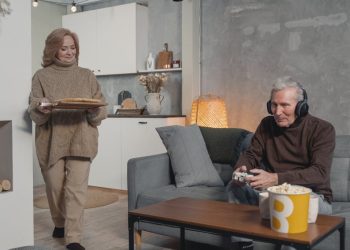 How to Choose a Senior Living Facility for Your Loved Ones